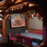 Princess&prince With Swimming Pool And Garden Διαμέρισμα *