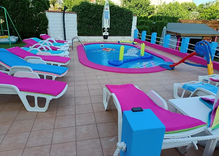 Princess&prince With Swimming Pool And Garden Apartmán *