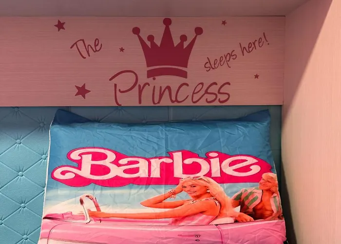 Princess&prince With Swimming Pool And Garden Apartment